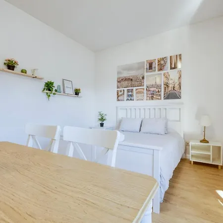 Appartamento Travel&Live Faria Guimarães OOporto Esterno foto